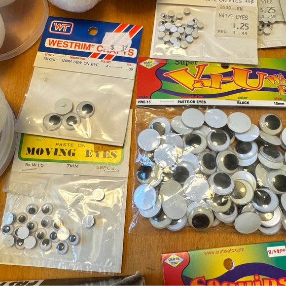 Craft Lot Googly Eyes, Brads, Brads, Styrofoam Supplies - Picture 7 of 14
